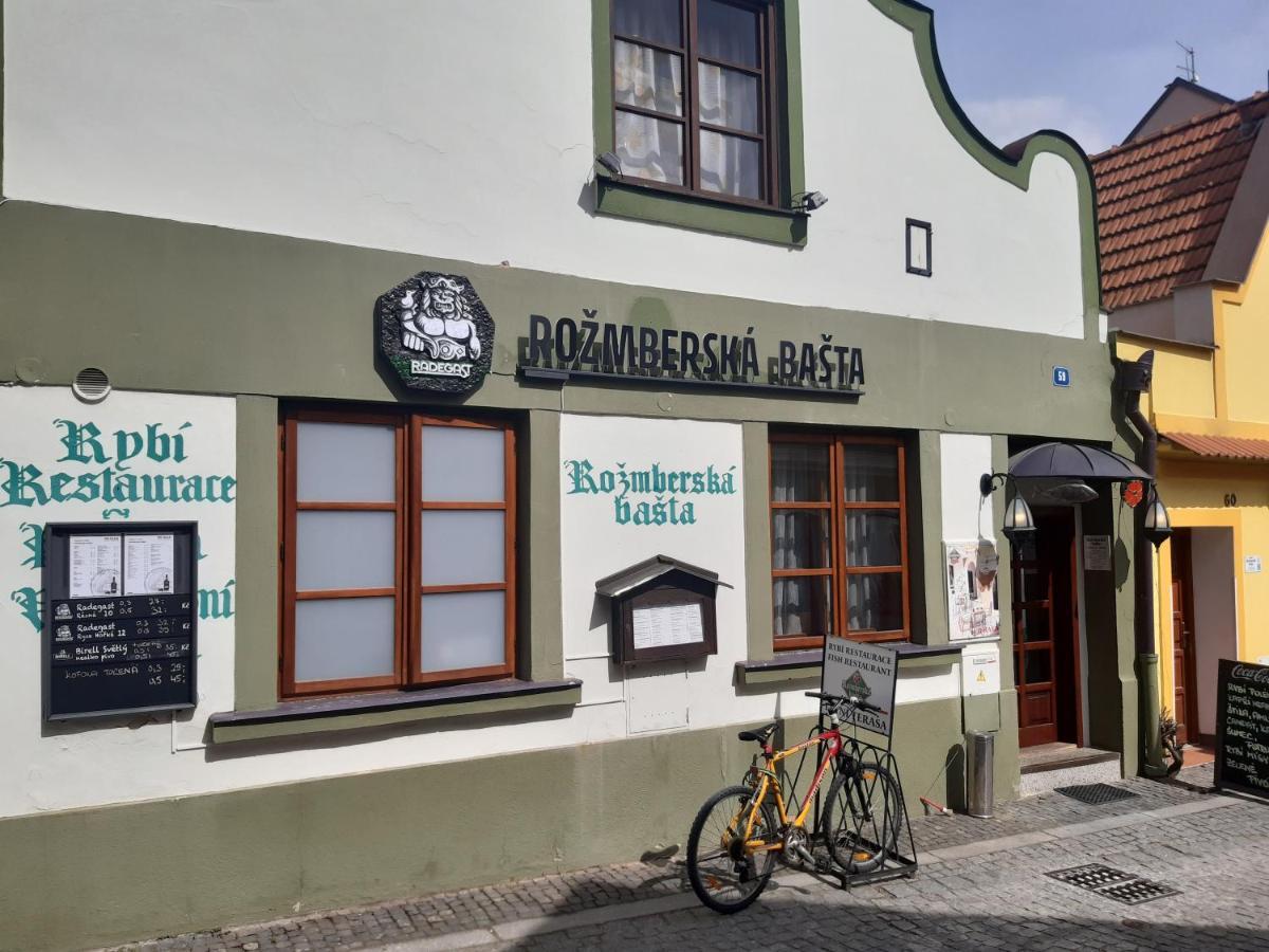 Rozmberska Basta Hotel Třeboň Екстериор снимка