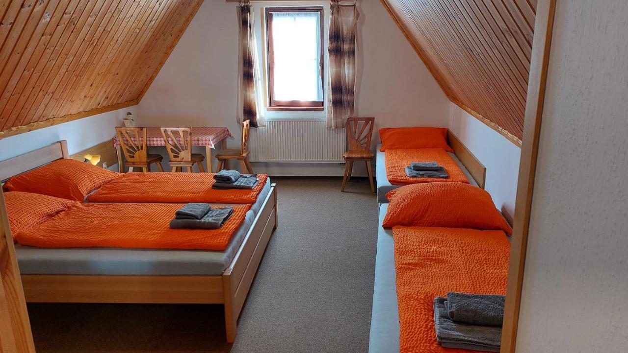Rozmberska Basta Hotel Třeboň Екстериор снимка